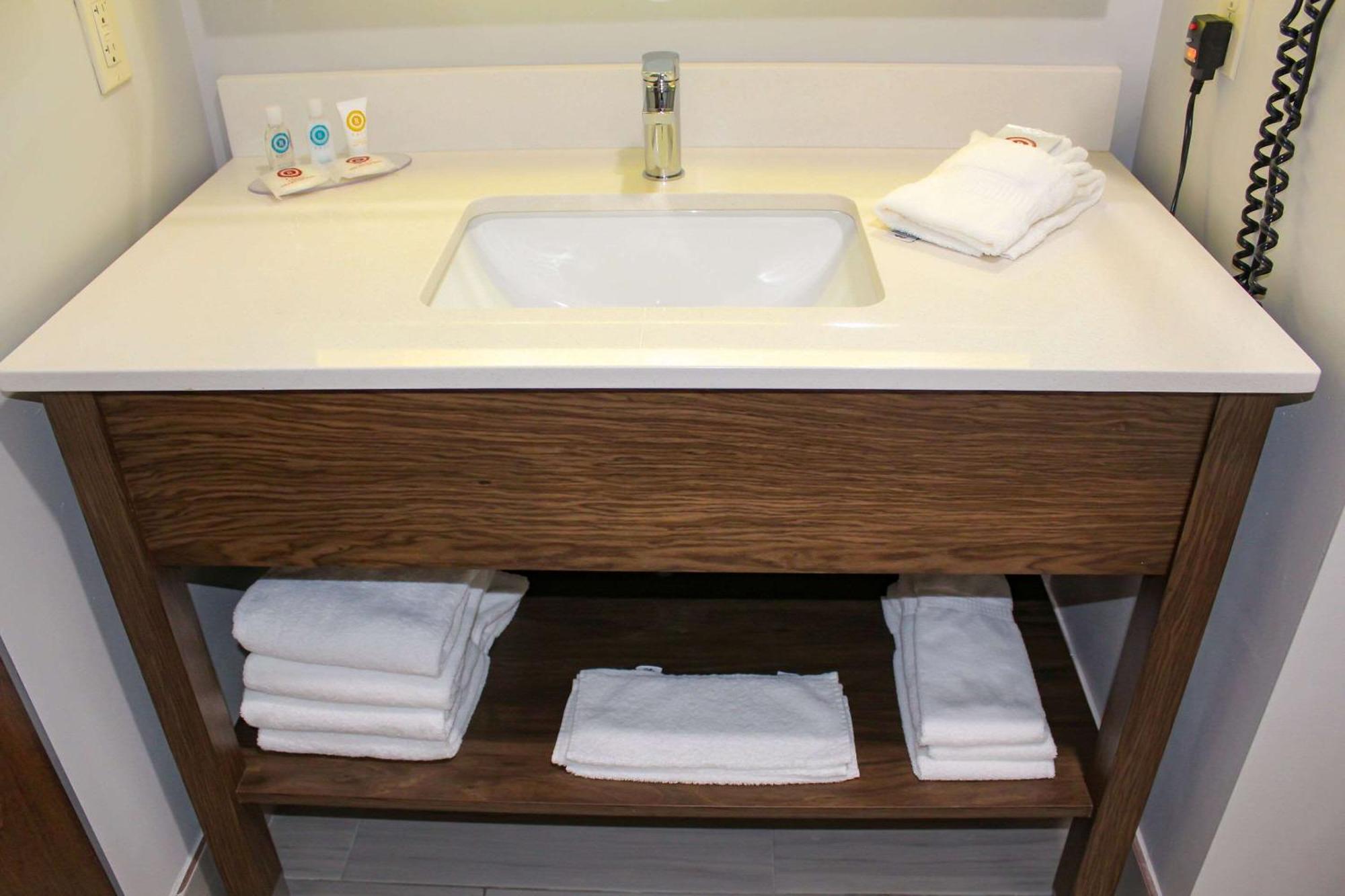 Comfort & Near Guntersville Scottsboro