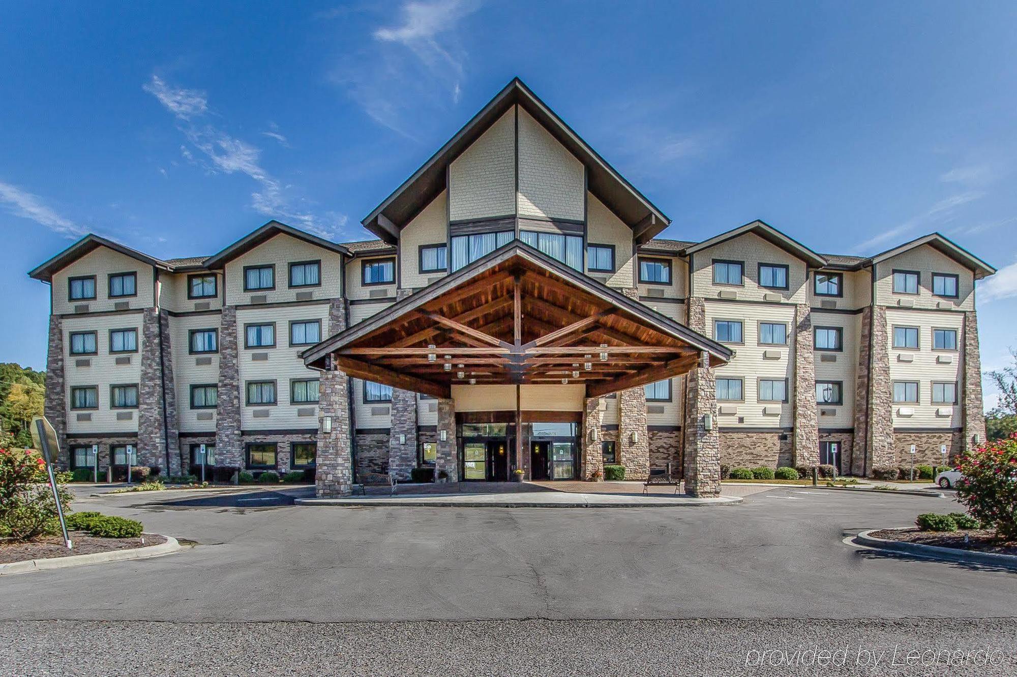 Hotel Comfort & Near Guntersville Scottsboro