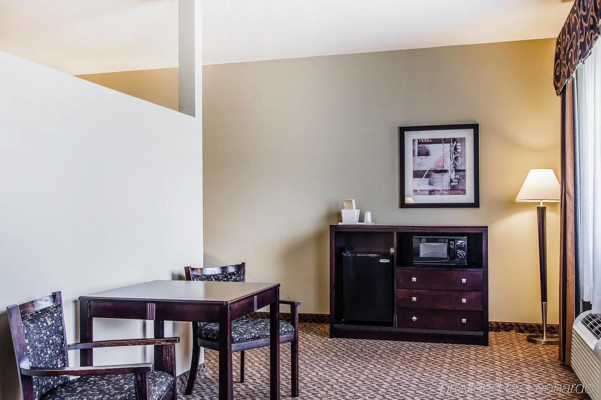 Comfort & Near Guntersville 3*