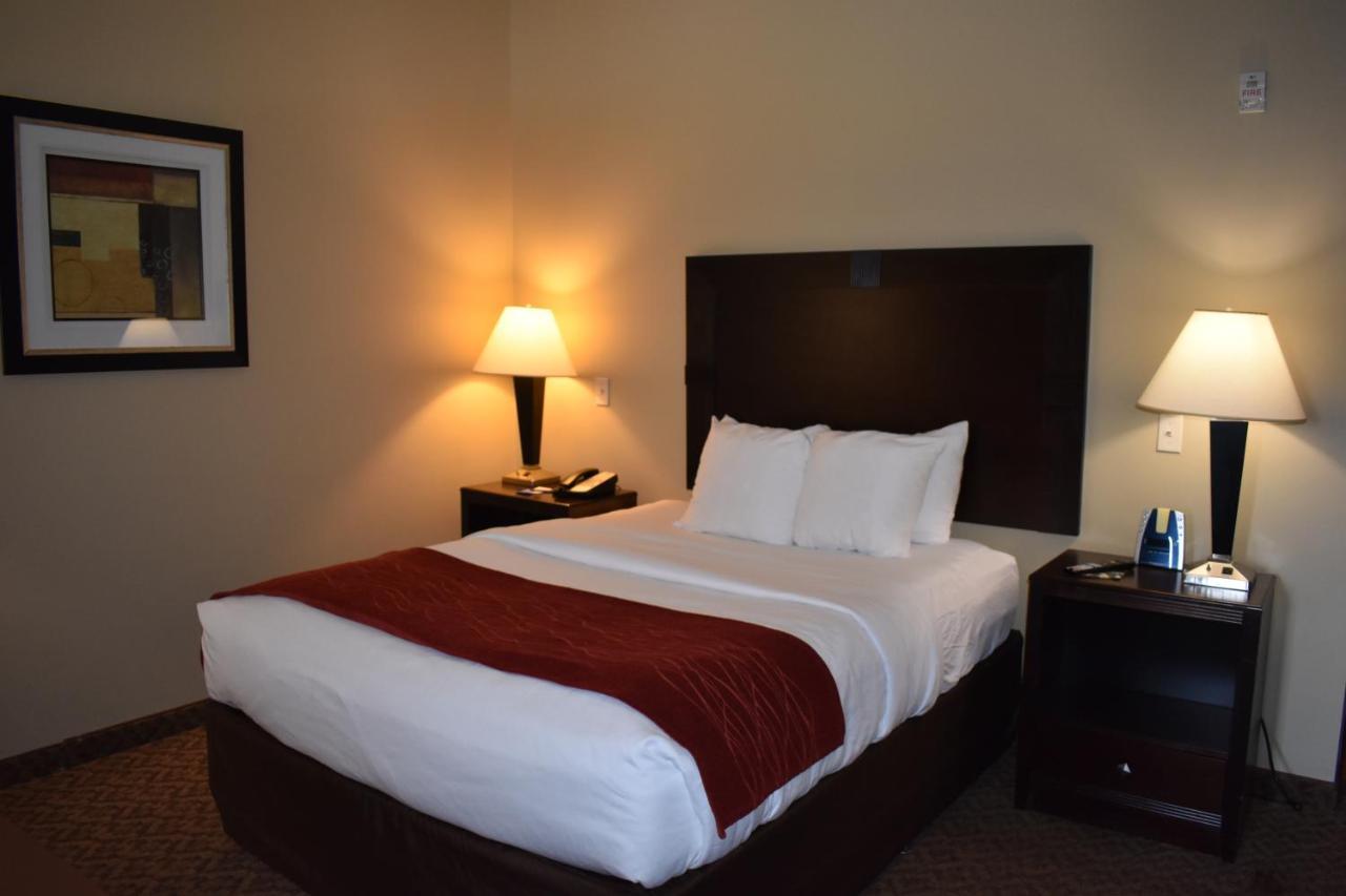Comfort & Near Guntersville 3*